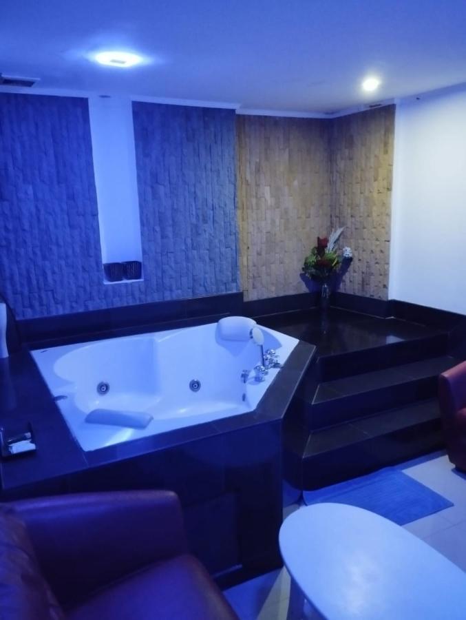 Galaxy Suites Патая Екстериор снимка