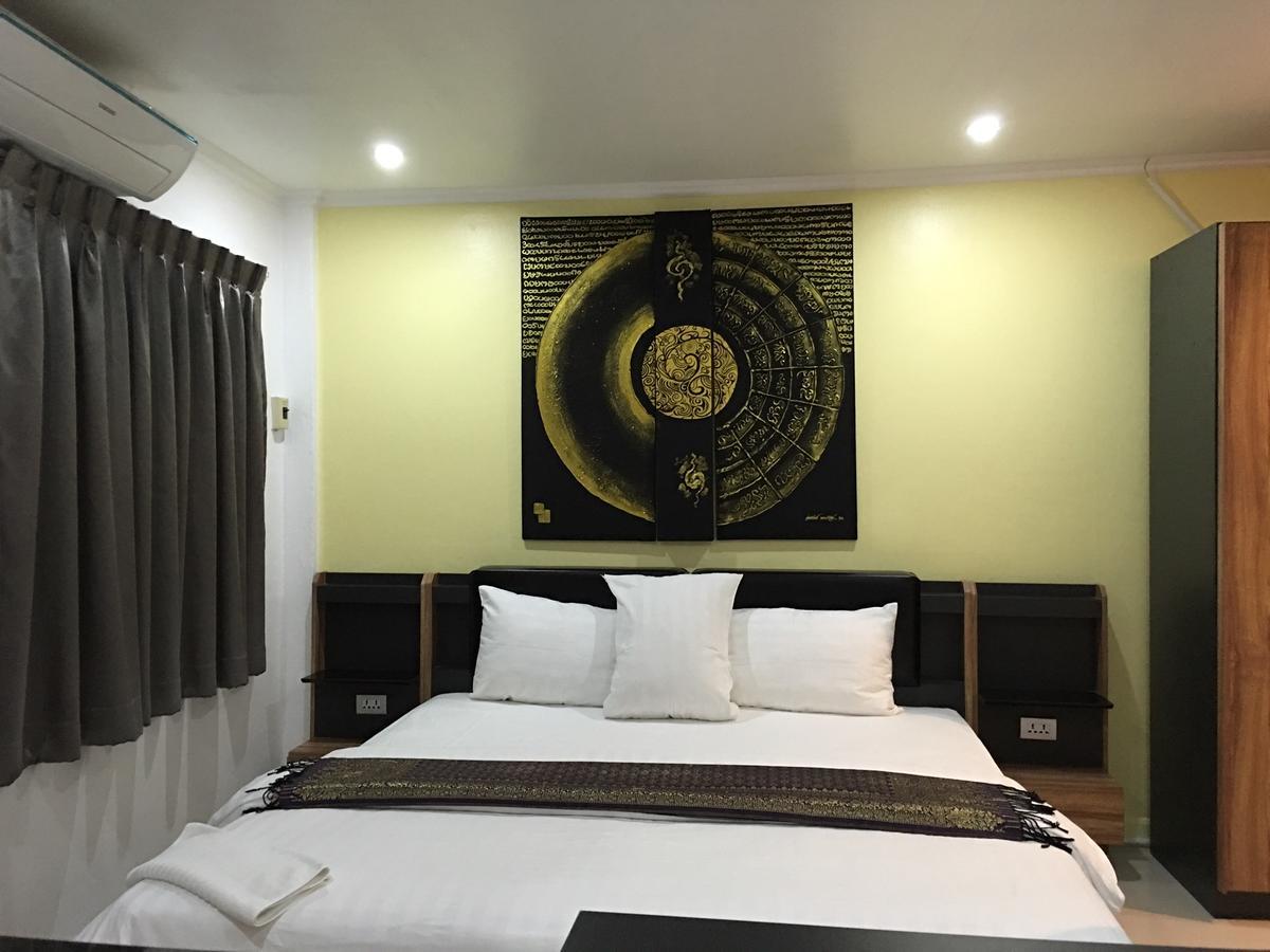 Galaxy Suites Патая Екстериор снимка